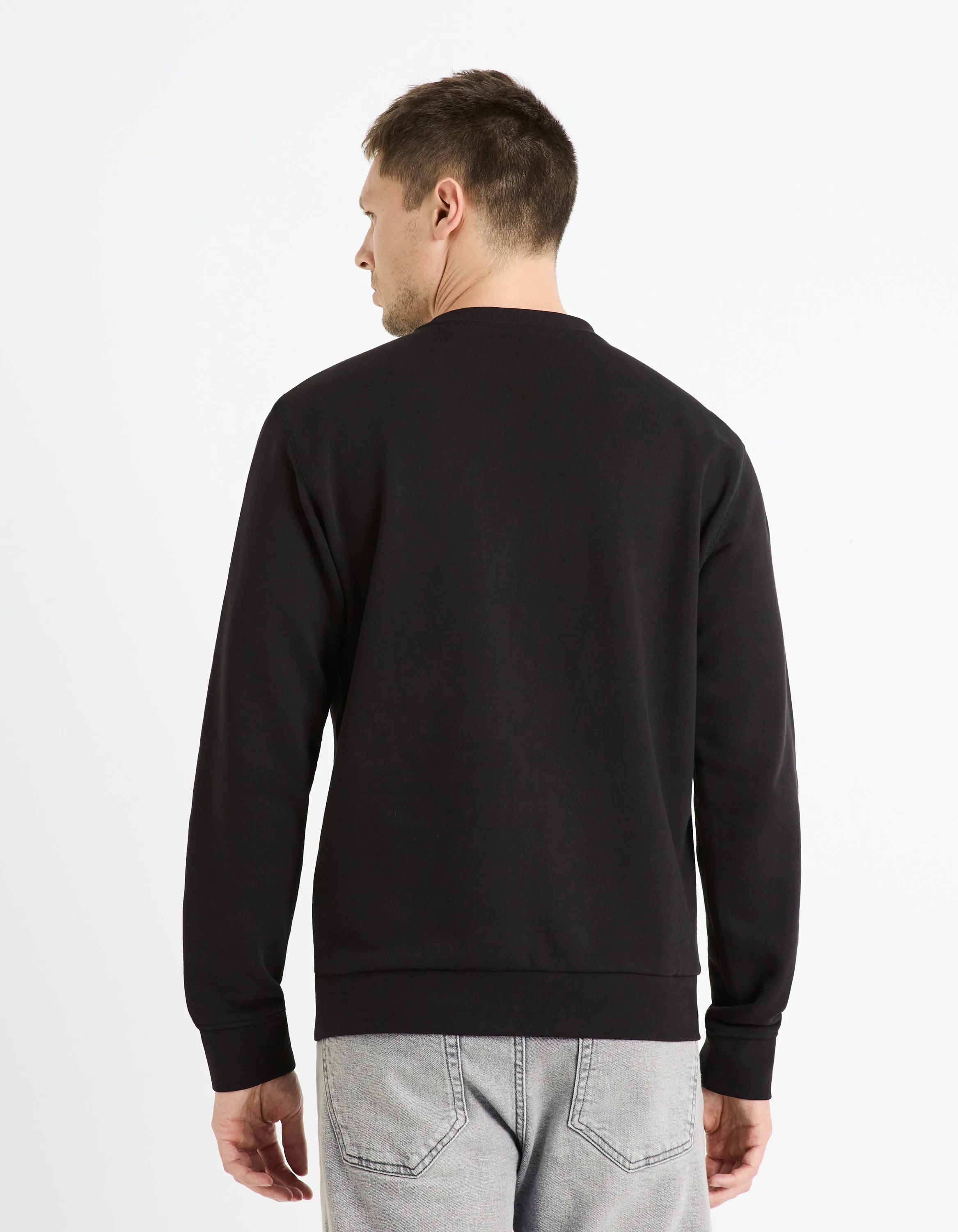 100% cotton round neck sweatshirt