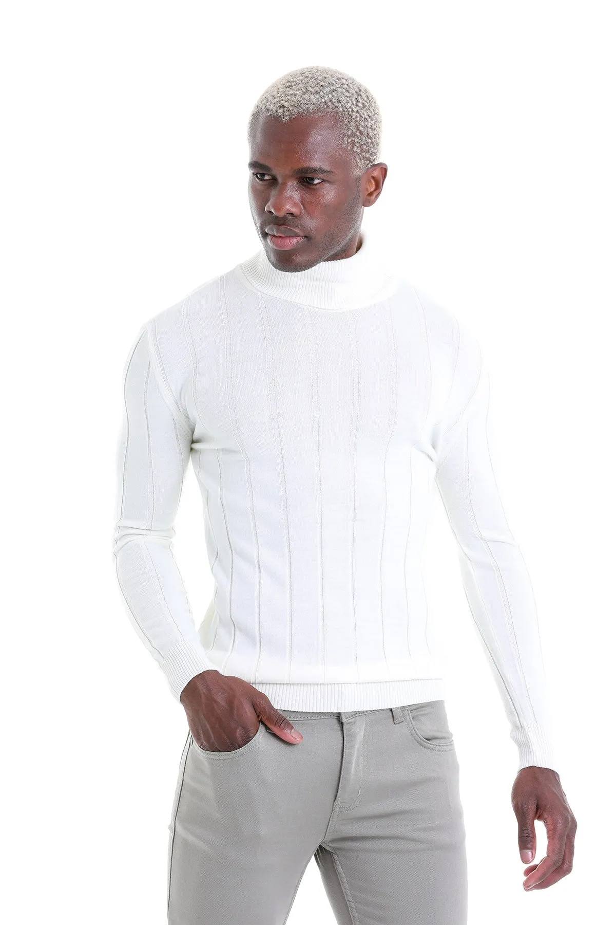 Comfort Fit Drop Needle Wool Blend Ecru Turtleneck Sweater