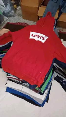 Custom handpick LEVI'S JEANS - SWEATSHIRTS - TRACKSUITS - 270 PCS