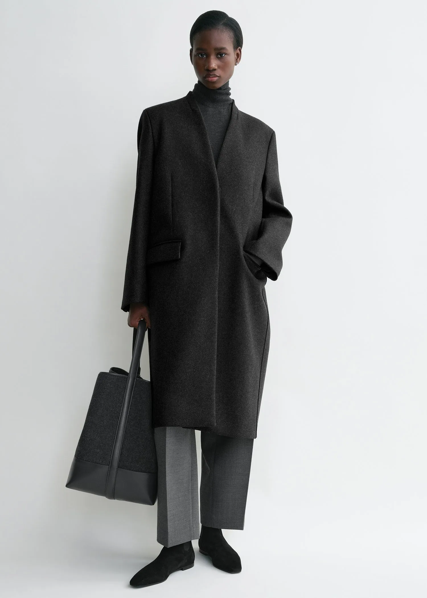 Deep pleat coat charcoal melange