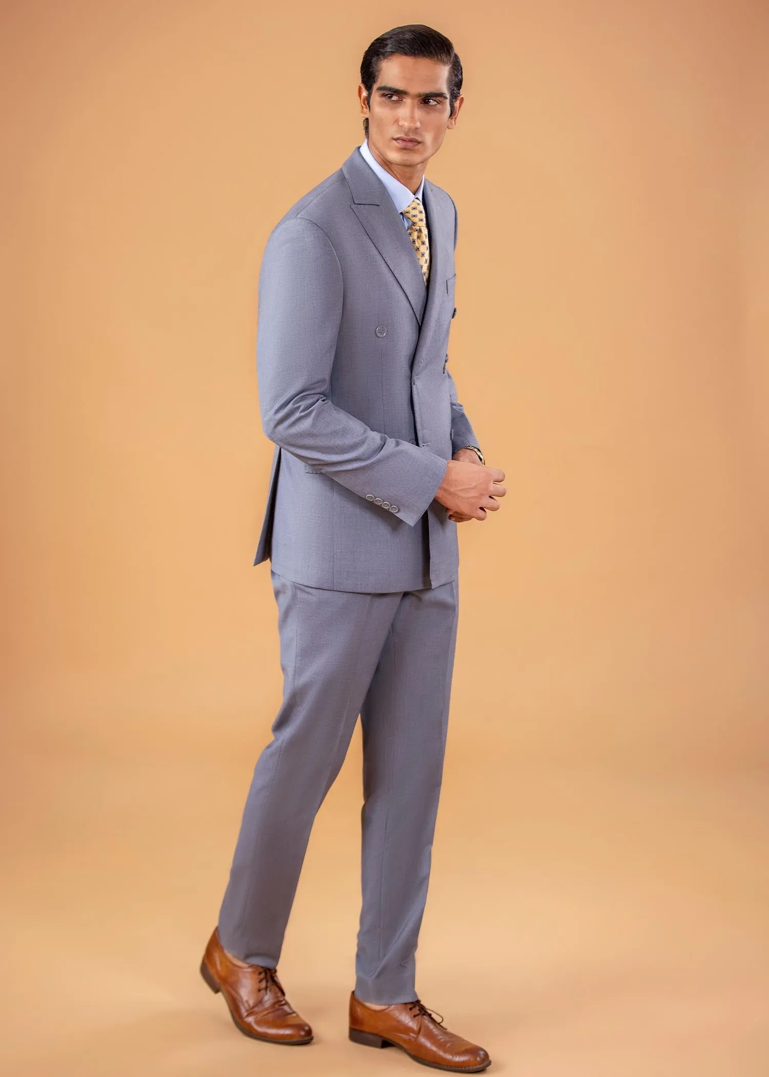 Double Breast Suit - Peak Lapel - Light Grey