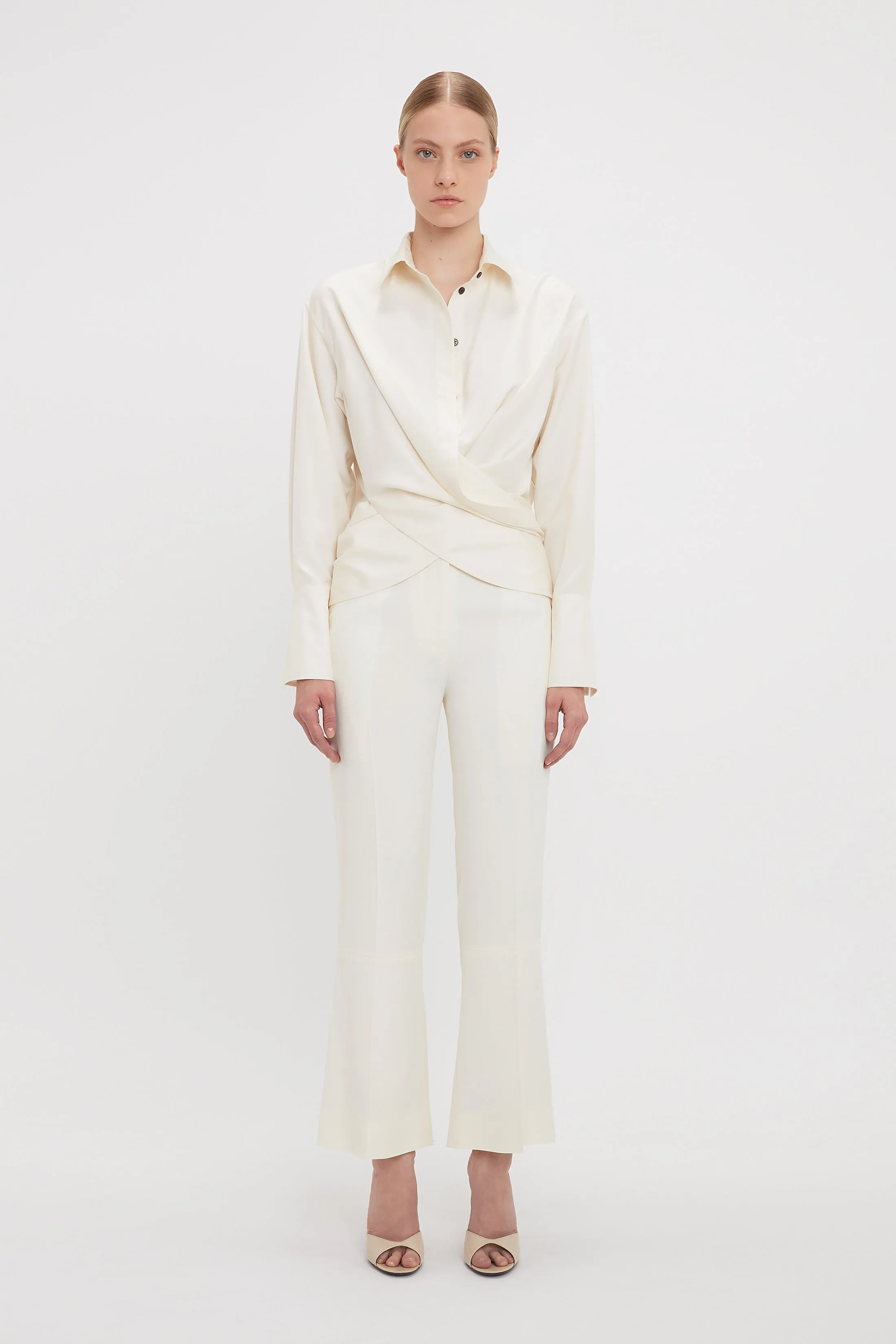 Exclusive Cropped Kick Cotton Trousers In Off White