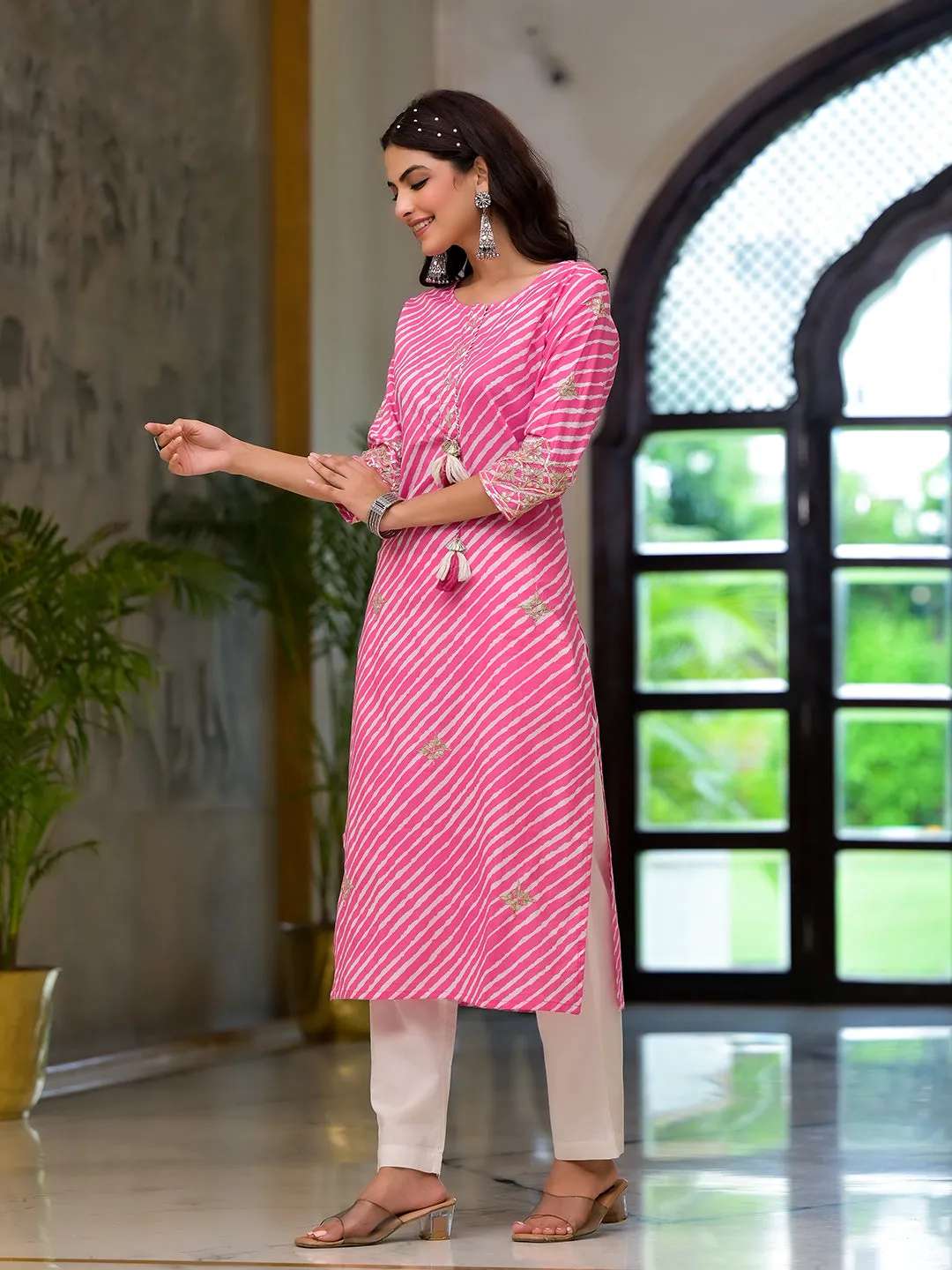 Jashvi Pink Leheriya Print Embroidered Pure Cotton Straight Kurta