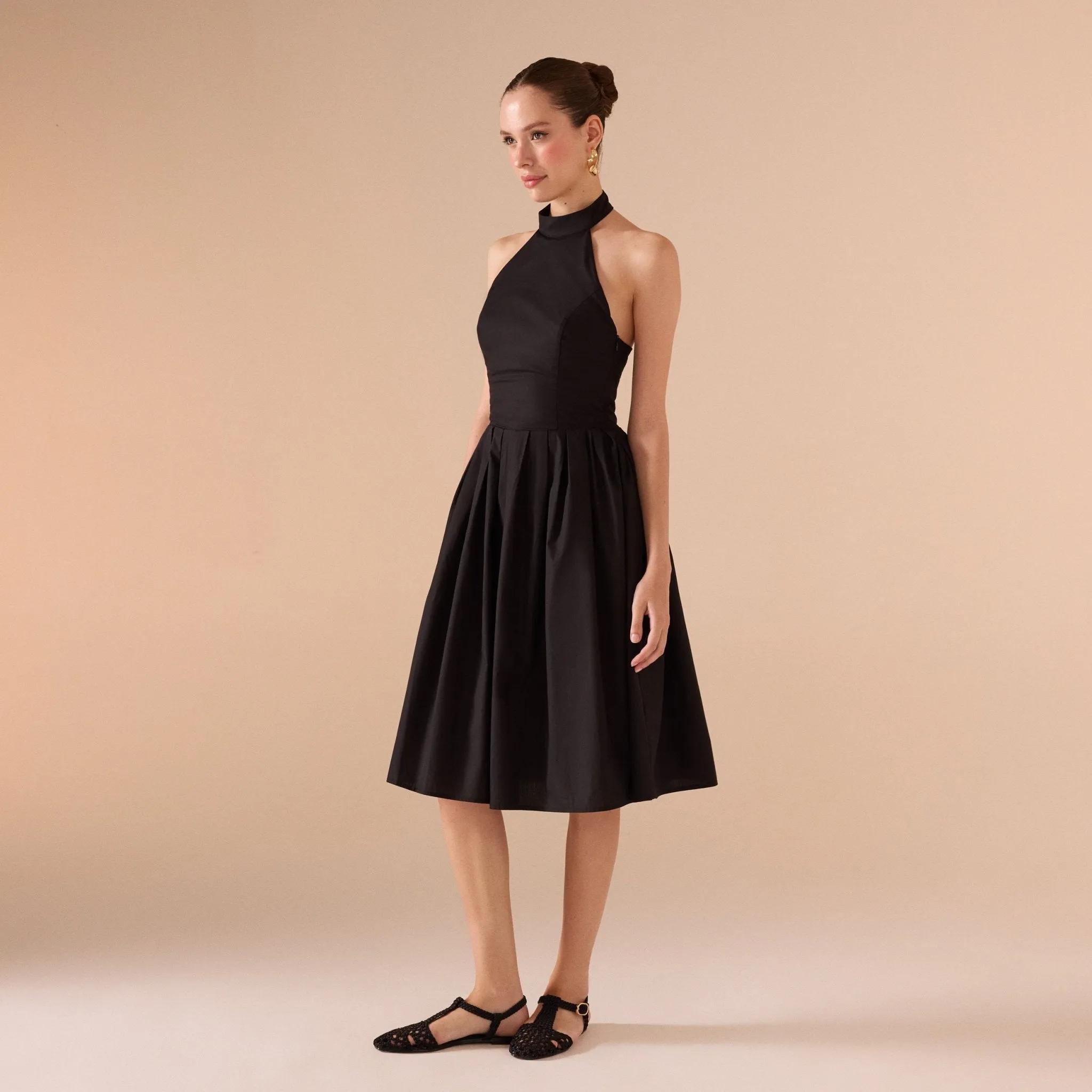 Knee-length Sleeveless Dress with a Short Turtleneck in Cotton