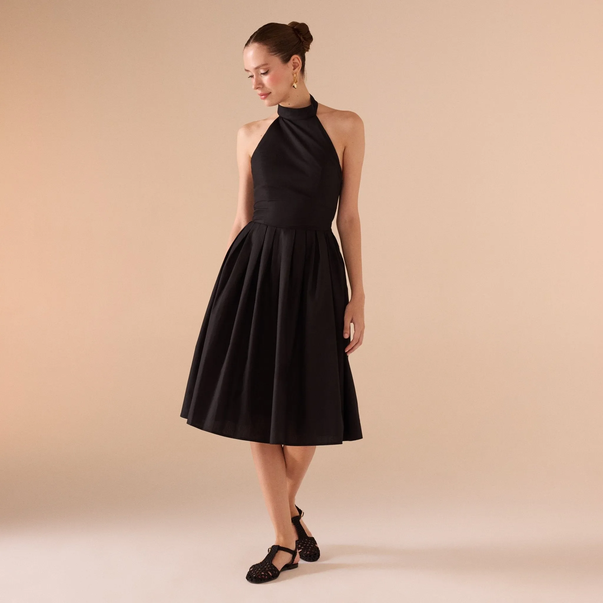 Knee-length Sleeveless Dress with a Short Turtleneck in Cotton