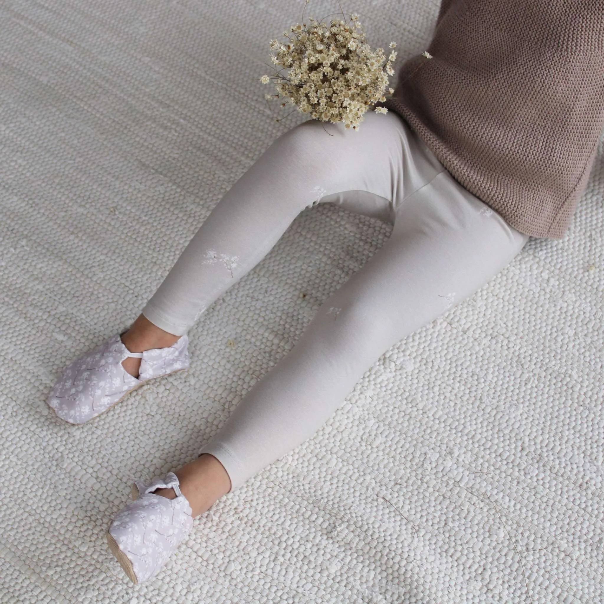 Organic Leggings - Classy Flowers