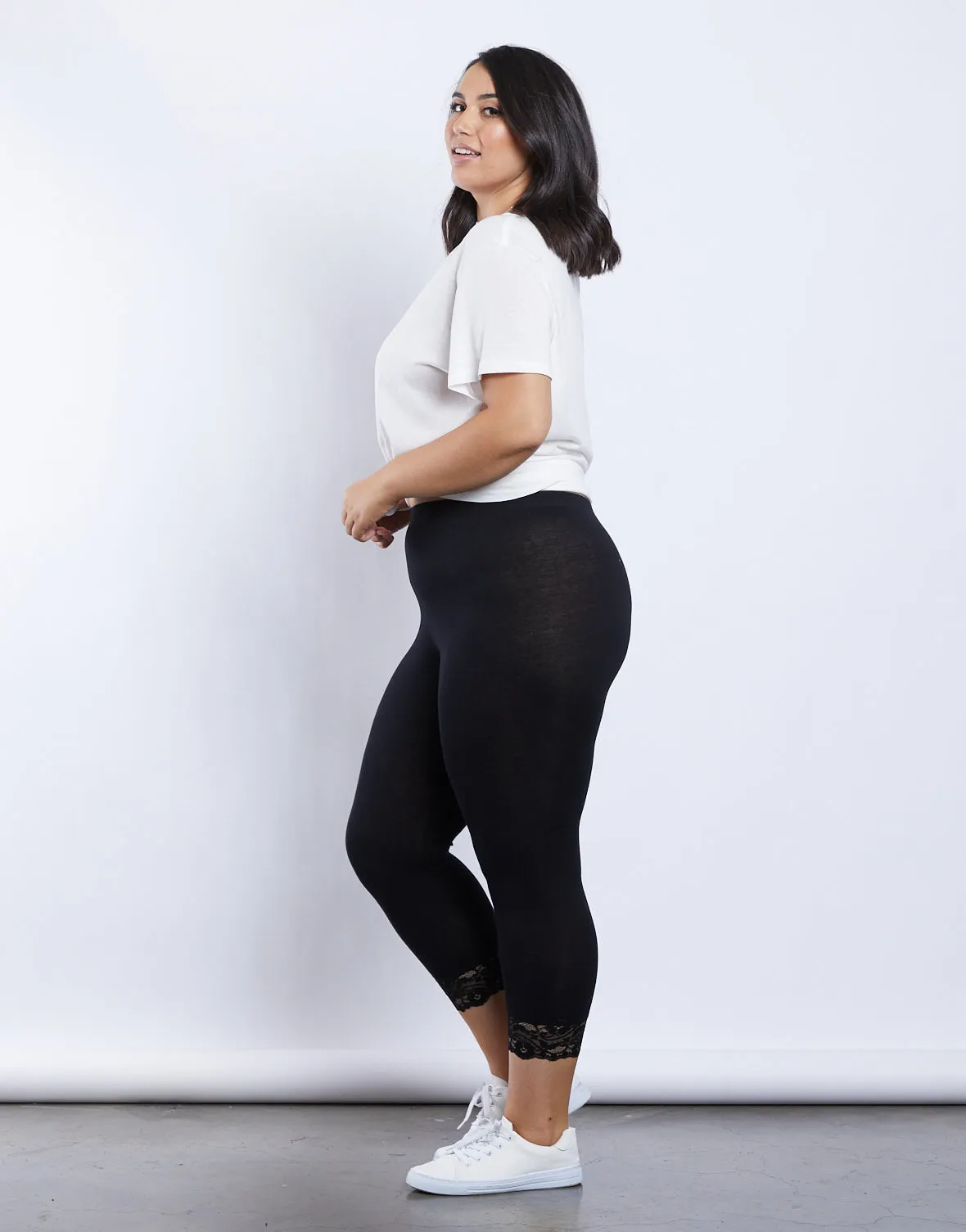 Plus Size Lace Trimmed Leggings