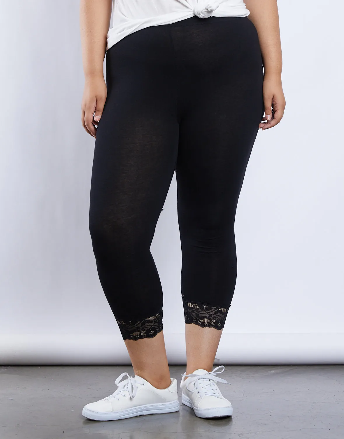 Plus Size Lace Trimmed Leggings