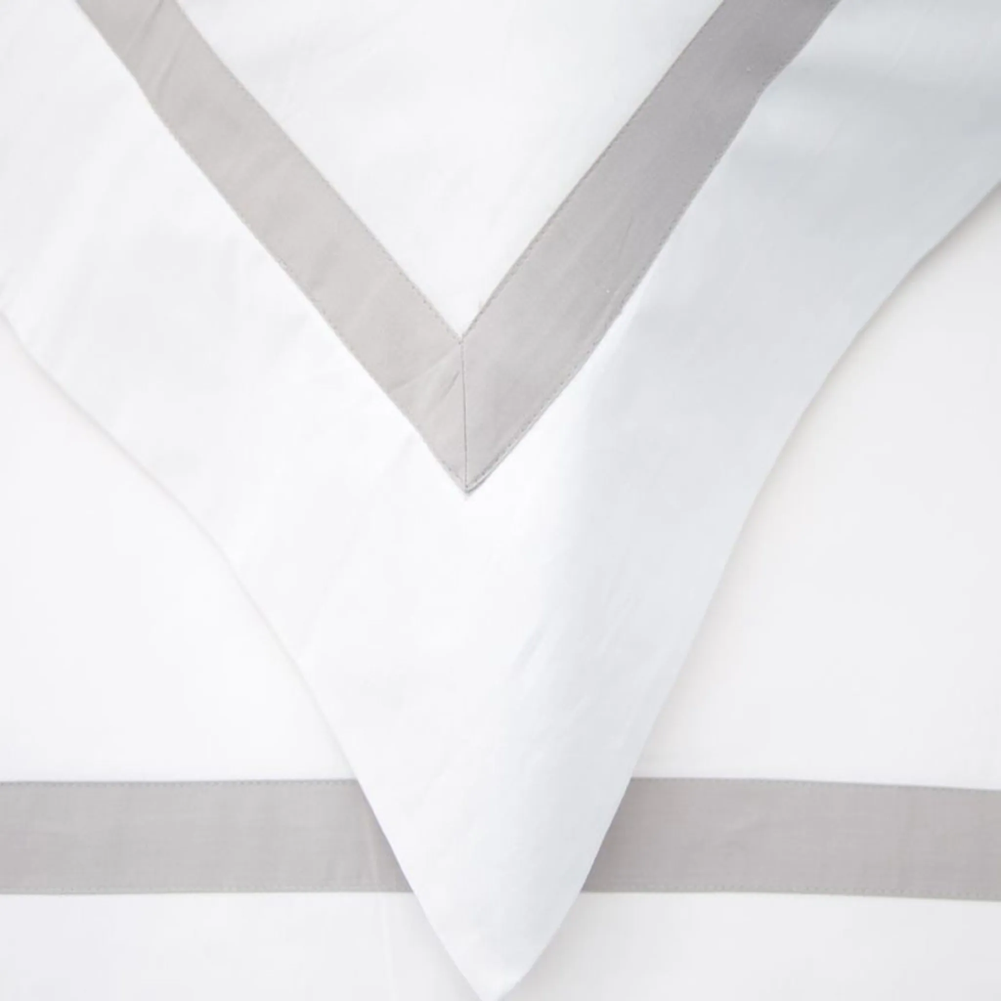 Silver Edge Cotton Oxford Pillowcase