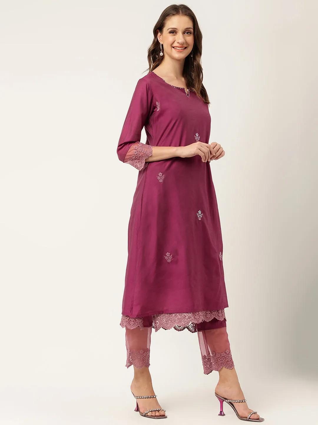 Solid Purple Chanderi Embroidered Kurta With Inner Trouser Inner & Dupatta Set