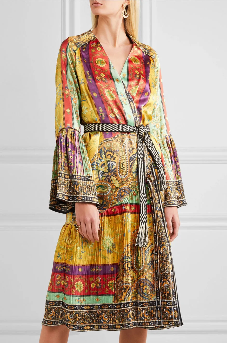 S/S 2017 Etro Look 22 Printed Plisse Washed Silk Jacket or Light Coat