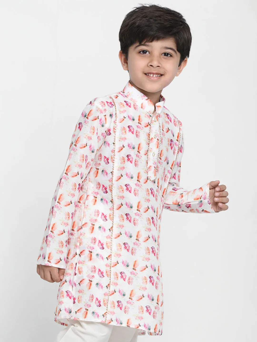 VASTRAMAY Boy's Multi-coloured Printed Embellished Kurta