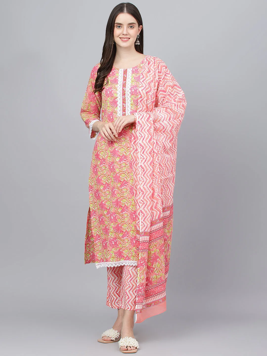 Women Peach Floral Printed Kurta Pant Set With Dupatta